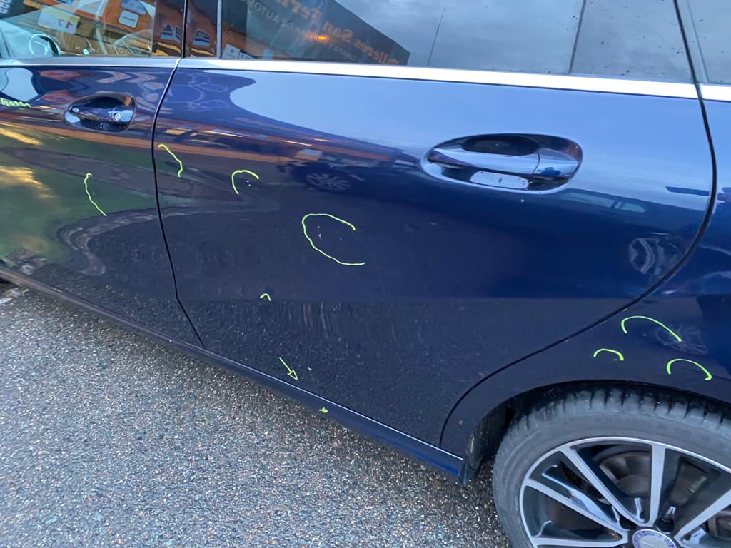 Mercedes B200 foto 1